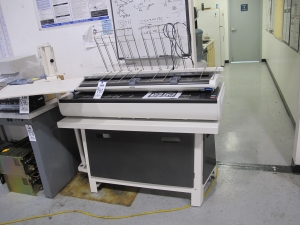 NICOLET MODEL 320 OSCILLOSCOPE (G-49) LOADING & HANDLING FEE $5-