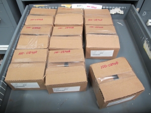 STANLEY VIDMAR CABINET, 5 DRAWER, TO INCLUDE: HYDRAULIC ADJUSTERS, PROBES, PRINTED CIRCUIT BOARDS, HEX NUTS. LOCATED AT W-44. LOADING AND HANDLING FEE $25-354