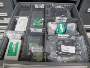 STANLEY VIDMAR CABINET, 5 DRAWER, TO INCLUDE: SIGNAL CONVERTERS, DIAPHRAGMS, WORM GEARS, FUSE BLOCKS, . LOCATED AT W-44. LOADING AND HANDLING FEE $25-357