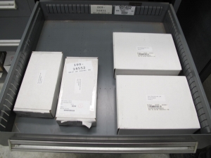 STANLEY VIDMAR CABINET, 5 DRAWER, TO INCLUDE: BALL VALVES, GLOBE VALVE, 1000 AMP SHUNT, HOSE CLAMPS, INDICATORS. LOCATED AT W-44. LOADING AND HANDLING FEE $25-362
