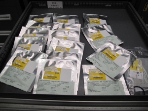 STANLEY VIDMAR CABINET, 5 DRAWER, TO INCLUDE: SWITCHES, BEZEL PRESS ASSEMBLIES, PUMP RETAINERS, SCREWS. LOCATED AT W-44. LOADING AND HANDLING FEE $25-363