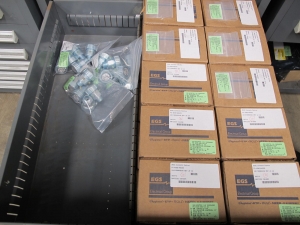 STANLEY VIDMAR CABINET, 5 DRAWER, TO INCLUDE: OVERLOAD RELAY THERMAL UNITS, REDUCER CONDUITS, PRINTED CIRCUIT BOARD. LOCATED AT W-44. LOADING AND HANDLING FEE $25-366