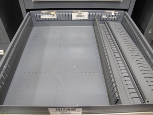 STANLEY VIDMAR CABINET, 11 DRAWER, TO INCLUDE: AMP METER, THERMOSTAT, TRANSMITTER ASSEMBLY, CONNECTOR SLEEVES, SPECTROME AMPLIFIER, PILOT RELAY, FUSES, FLOAT MONELS, CORDS. LOCATED AT W-50 . LOADING AND HANDLING FEE $25-374