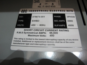 INDUSTRIAL ELECTRIC MANUFACTURING, MOTOR CONTROL CENTER, VOLTS 480, 60 HZ, THREE PHASE, SECTION AMPS 2000, SUPPLY AMPS 4000, R.M.S SYMMETRICAL AMPS 65000, 3 COLUMN WITH (8) SIEMENS VACU-BRAKE SWITCH BREAKERS. 600 AMP, 600 VOLT MAX, THREE POLE, THREE PHASE, (1) SIEMENS VACU-BRAKE SWITCH BREAKER, 400 AMP, 400 MAX VOLTS, THREE POLE, THREE PHASE. LOCATED AT W-50 . LOADING AND HANDLING FEE $200-387