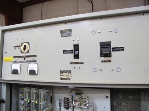 C&D BATTERIES, POWER CONTROL FOR TRAINING PURPOSES. LOCATED AT W-50 . LOADING AND HANDLING FEE $25-403