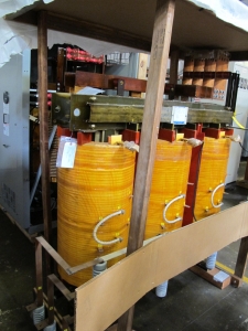 AMERICAN ELECTRIC COMPONENTS,  TRANSFORMER, DRY TYPE, 1500KVA, COPPER WOUND, RETROFITTED TO MATCH ITE SAMPLE SIE-1375APAA,model # 1-IE-4-S. LOCATED AT W-50 . LOADING AND HANDLING FEE $25-406