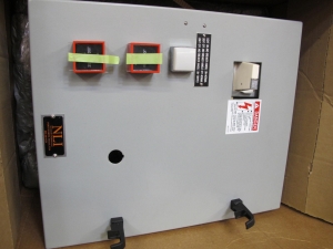 LOT TO INCLUDE NLI STARTERS: (4) STARTER, ELECTRIC MOTOR TYPE, MCC BUCKET KIND, 18"H X 14"W SIZE, 1 NEMA SIZE. Complete with door. INCLUDES THE FOLLOWING COMPONENTS: > NEMA SIZE 1 FULL VOLTAGE REVERSING STARTER, WITH   BIMETALLIC OVERLOAD RELAY (INCLUDES THREE HEATERS) > 4NO <(>&<)> 4NCAUXILIARY CONTACTS > 7A MAGNETIC ONLY CIRCUIT BREAKER (HMP007C0C) > 200VA CURRENT POTENTIAL TRANSFORMER, (1). LOCATED AT W-50 . LOADING AND HANDLING FEE $25-446