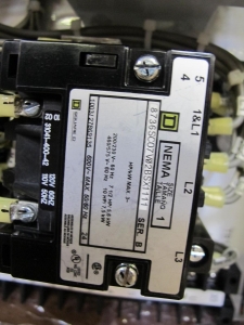LOT TO INCLUDE NLI STARTERS: (4) STARTER, ELECTRIC MOTOR TYPE, MCC BUCKET KIND, 18"H X 14"W SIZE, 1 NEMA SIZE. Complete with door. INCLUDES THE FOLLOWING COMPONENTS: > NEMA SIZE 1 FULL VOLTAGE REVERSING STARTER, WITH   BIMETALLIC OVERLOAD RELAY (INCLUDES THREE HEATERS) > 4NO <(>&<)> 4NCAUXILIARY CONTACTS > 7A MAGNETIC ONLY CIRCUIT BREAKER (HMP007C0C) > 200VA CURRENT POTENTIAL TRANSFORMER, (1). LOCATED AT W-50 . LOADING AND HANDLING FEE $25-446