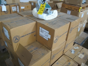 (29) APPLETON RECEPTACLES, ELECTRICAL TYPE, 2/0 TO #14 CU-AL WIRE, 600VOLTS ELEC RATING, 3W,4P KIND. SWITCHED, DEAD FRONT INTERLOCKED. LOCATED AT W-50 . LOADING AND HANDLING FEE $25-452