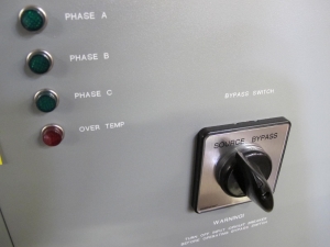 EGS REGULATOR, VOLTAGE TYPE, 208Y/120 AC VOLTS, 30 KVA, 3 PHASE. CONSTANT. LOCATED AT W-50 . LOADING AND HANDLING FEE $25-458