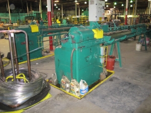 LEWIS WIRE STRAIGHTENER AND CUT OFF, MODEL 2CV, AUTOMATIC, TWO PLANE, CUT-OFF, PAYOFF REELS, MEASURE RACK  98î, S/N N/A-23