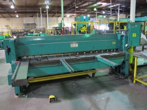 WYSONG POWER SHEAR MODEL 1010, 10' X 3/16" CAPACITY, FRONT OPERATED POWER BACKGAUGE WITH INDICTOR, SQUARE ARM, 35î SUPPORT ARMS, ELECTRIC FOOT PEDAL S/N P32-1838-9