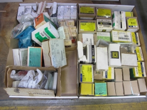 (6) NLI ELECTRIC MOTOR STARTERS, WITH SQUARE-D AND MICRON PARTS. LOADING & HANDLING $15-1467