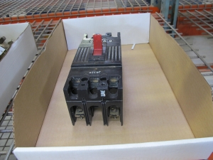 MISC. SQUARE-D, ITE, AND GE CIRCUIT BREAKER SWITCHES. LOADING & HANDLING $5-1468