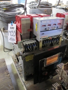 (2) ITE IMPERIAL CIRCUIT BREAKERS, TYPE K600-S, FRAME SIZE 600 AMP, 60 HZ, ABB SOLID STATE TRIP TYPE SS. LOADING & HANDLING $15-1455