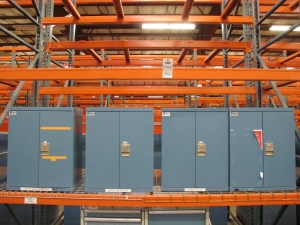 (4) LISTA LOCKER CABINETS WITH CONTENTS. LOADING & HANDLING $15-1749