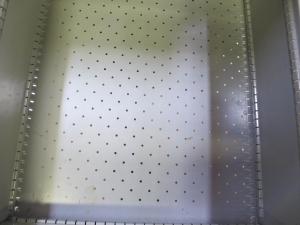 LOT TO INCLUDE: BUTCHER BLOCK TABLE TOP 96"L X 30"W, (2) LISTA 4 DRAWER CABINETS WITH CONTENTS. LOADING & HANDLING $15-1701