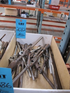 LOT TO INCLUDE: TAP AND DIE HANDLES, VARIED SIZES-2082