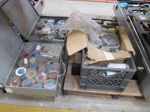 LOT TO INCLUDE: (2) EFCO PORTABLE GATE VALVE GRINDING/LAPPING MACHINE, MODEL SL-2, MACHINE INCLUDES: MACHINE ARM WITH DRIVE MOTOR, ROCKER WITH SEATING FOR MACHINE ARM, BASEPLATE FOR MOUNTING ON VALVE HOUSINGS, CLAMPING COLLARS, GRINDING AND LAPPING TOOLS, FASTENING SCREW CLAMPS, AND INSTRUCTION BOOKLET IN PORTABLE CASE, (2) ASSORTED ABRASIVE DISCS, VARIED SIZES, IN PORTABLE CASE, (5) EFCO TOOLING IN PORTABLE TOOLING-2095