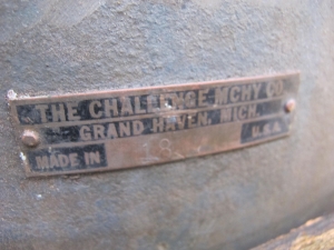 THE CHALLENGE MCHY CO "WAFFLE BOARD" PRECISION FLAT SURFACE, 18 1/4"-2119