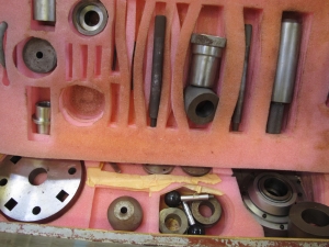 JOB BOX CONTENTS TO INCLUDE: MISC. TARGET ROCK VALVE TOOLING-2151
