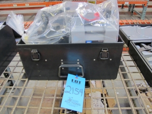 (NEW! STILL IN PLASTIC) SKF THAP 300 AIRDRIVEN PUMP, WITH  STEEL CASE-2154