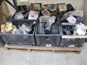 LOT TO INCLUDE: APPLETON CONDUIT CONNECTORS, ELECTRICAL ENCLOSURES, PLASTIC AND RUBBER FITTINGS-2176
