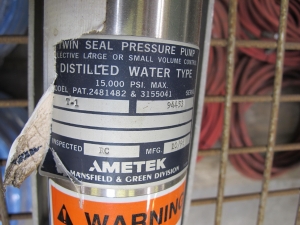 AMETEK DISTILLED WATER TWIN SEAL PRESSURE PUMP, MODEL T-1-2190
