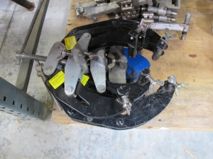 LOT TO INCLUDE: ROLLING CHAIN ASSEMBLIES, ULTRA CLAMP MODEL NUMBER 781150, 2"-6"-2275