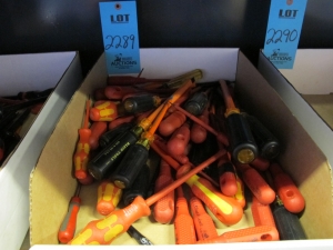 MISC. INSULATED SCREWDRIVERS, VARIED SIZES-2289