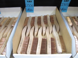 (1) AMPCO NON SPARKING BRUSHES-2306