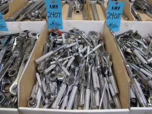 MISC. RATCHETS, VARIED SIZES-2407