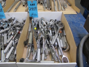 MISC. RATCHETS, VARIED SIZES-2409