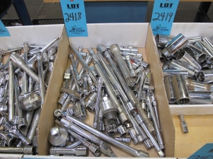 LOT TO INCLUDE: MISC. RATCHET EXTENSIONS, SWIVELS, AND ADAPTERS-2418