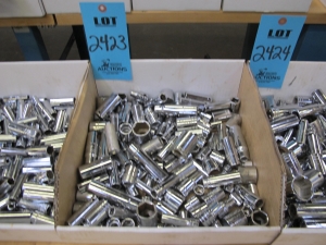 LOT TO INCLUDE WILLIAMS, PROTO, AND ARMSTRONG: 6 AND 12 POINT SOCKETS, VARYING SIZES-2423