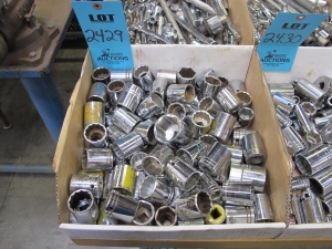 LOT TO INCLUDE WILLIAMS, PROTO, AND ARMSTRONG: 6 AND 12 POINT SOCKETS, VARYING SIZES-2429