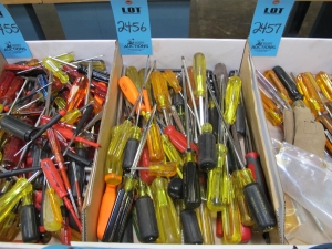 MISC. SCREWDRIVERS, VARIED SIZES-2456