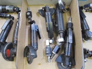 (4) ANGLED PNEUMATIC GRINDERS-2543