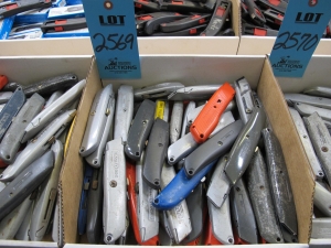 MISC. BOX CUTTERS-2569