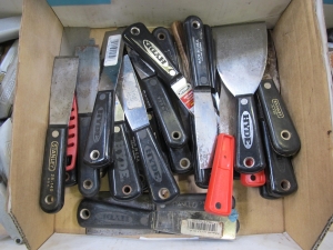 MISC. PUTTY KNIVES-2572