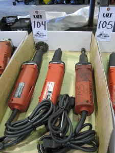 LOT (3) MILWAUKEE ELECTRIC DIE GRINDERS (T-10) LOADING & HANDLING FEE $10-104
