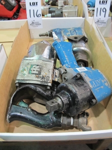 LOT (3) ASST'D PNEUMATIC IMPACT WRENCHES (T-10) LOADING & HANDLING FEE $10-116