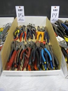 LOT ASST'D PLIERS (T-10) LOADING & HANDLING FEE $10-15