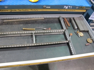 LISTA 7-DRAWER TOOL CABINET W/ CONTENTS (T-10) LOADING & HANDLING FEE $50-177