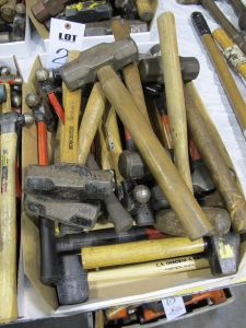 LOT ASST'D HAMMERS (T-10) LOADING & HANDLING FEE $10-2