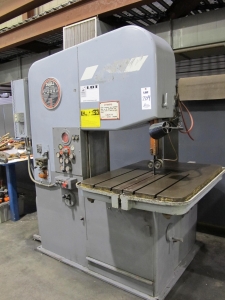 DOALL 2613-3 VERTICAL BAND SAW, 68" X 15" TABLE, 26" THROAT, BLADE WELDER & GRINDER, 186" BLADE, HYDRAULIC FEED TABLE, S/N 198-76432 (T-10) LOADING & HANDLING FEE $500-204