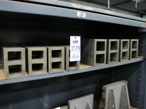 LOT ASST'D SQUARE BLOCKS (T-10) LOADING & HANDLING FEE $25-214