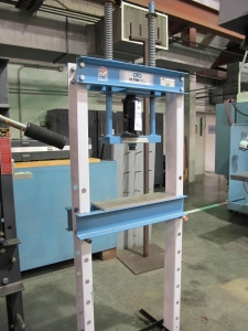 OTC 1823 12-TON HYDRAULIC H-FRAME PRESS S/N 01064409741 (T-10) LOADING & HANDLING FEE $50-220