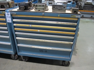 LISTA 7-DRAWER TOOL CABINET W/ CONTENTS (T-10) LOADING & HANDLING FEE $50-244