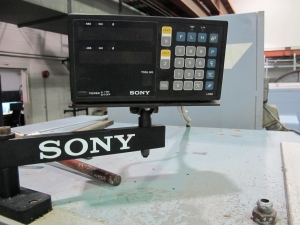 LEBLOND 2516 HEAVY DUTY ENGINE LATHE, 28" X 150" CC, 11.75" SWING OVER CROSS SLIDE, 10" 4 JAW CHUCK, 4" HOLE THRU, 22.4-1120 RPM, TAPER ATTACHMENT, (2) STEADY REST, THREADING, COOLANT SYSTEM, SONY DRO, S/N 3NFI1288 (T-10) LOADING & HANDLING FEE $550-276